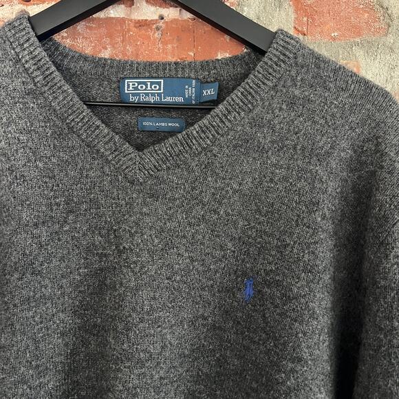 Polo Ralph Lauren Men's 100% Lambswool Charcoal V-Neck Sweater XXL 24.5x27 - Picture 1 of 4